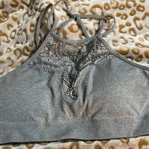 Gray pullover bra great condition